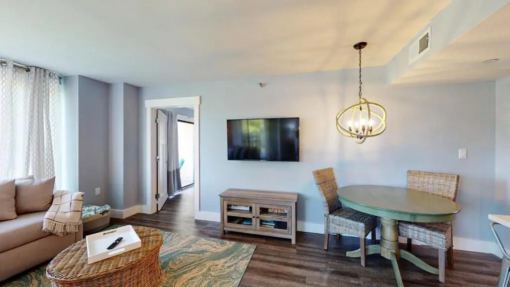 2416 Villamare