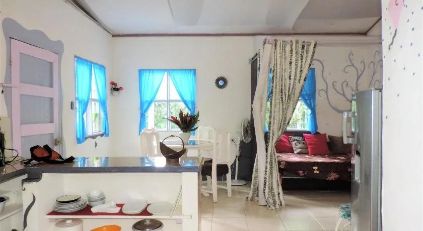 Rosa Lodge