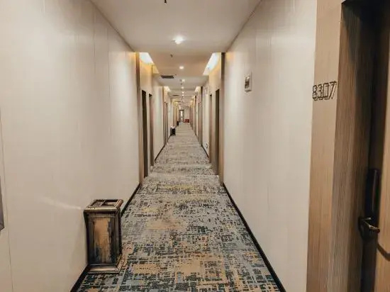 Haotai City Hotel (Jingzhou Renxinhui)