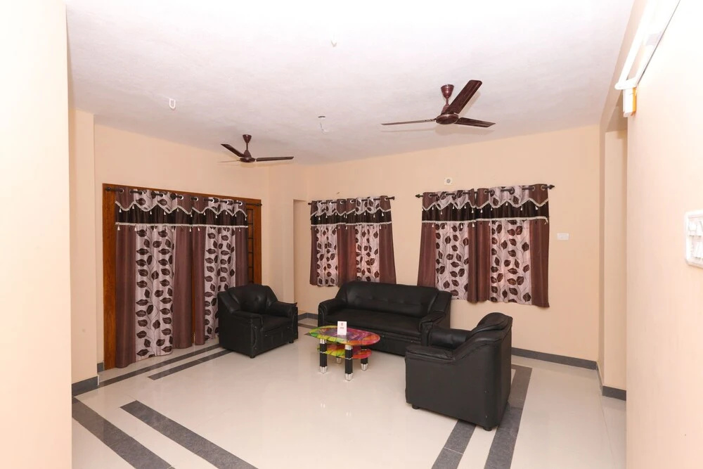 OYO 7722 Manapakkam