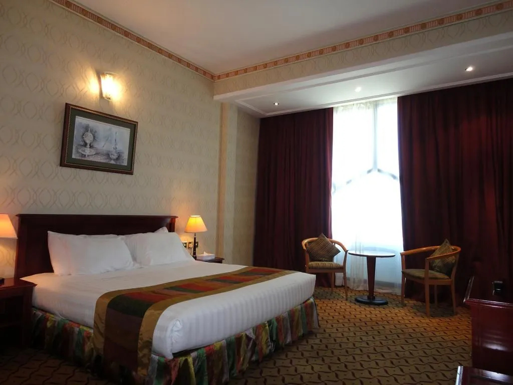 Beach Bay Hotel