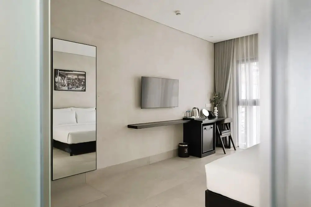 Triple E Hotel Metro Ben Thanh
