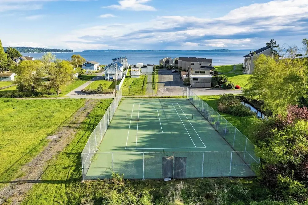 Beachfront Condo - Mutiny Bay by Avantstay Views
