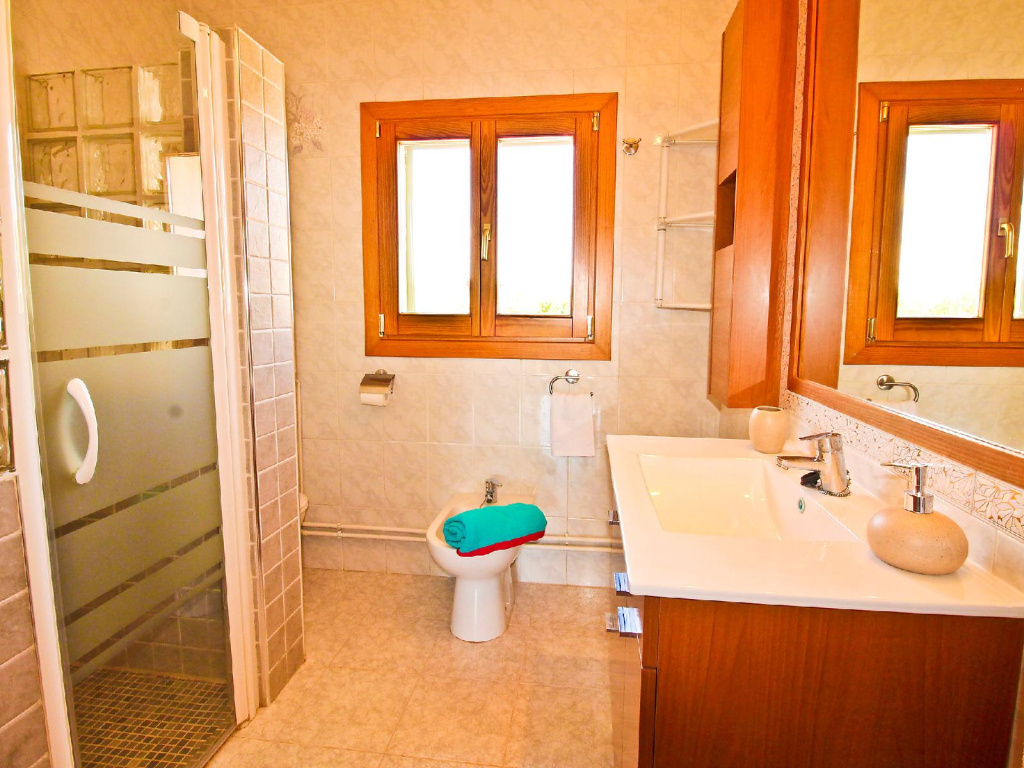 Can Alfaro - Three Bedroom