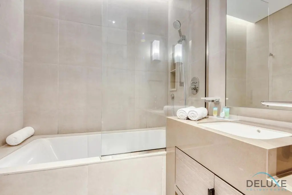 Calm 1BR at The Address Residences JBR by Deluxe Holiday Homes