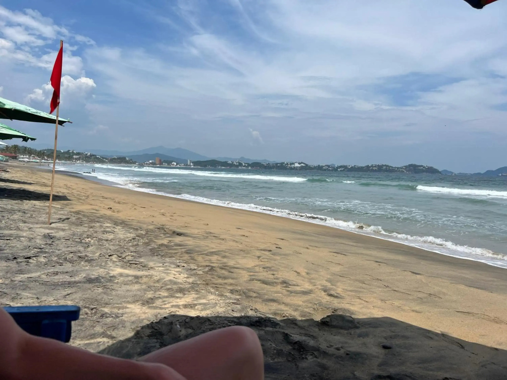 Manzanillo apartment with pool exclusive community