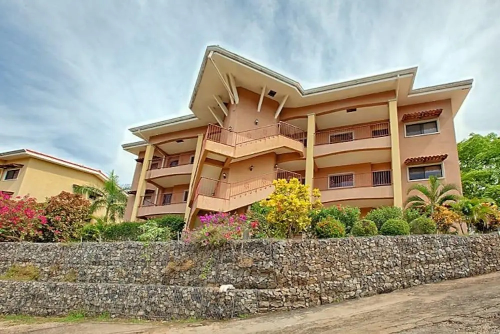 Condor Lodge