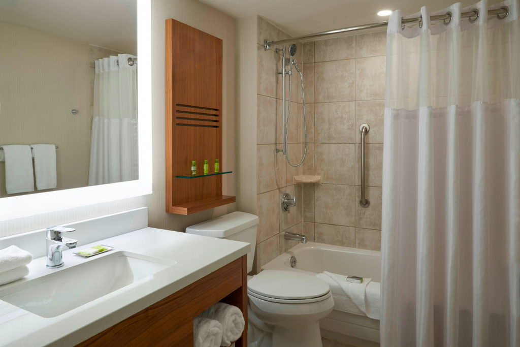 Delta Hotels by Marriott Toronto Airport & Conference Centre