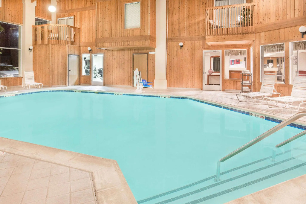 Quality Inn & Suites Willows