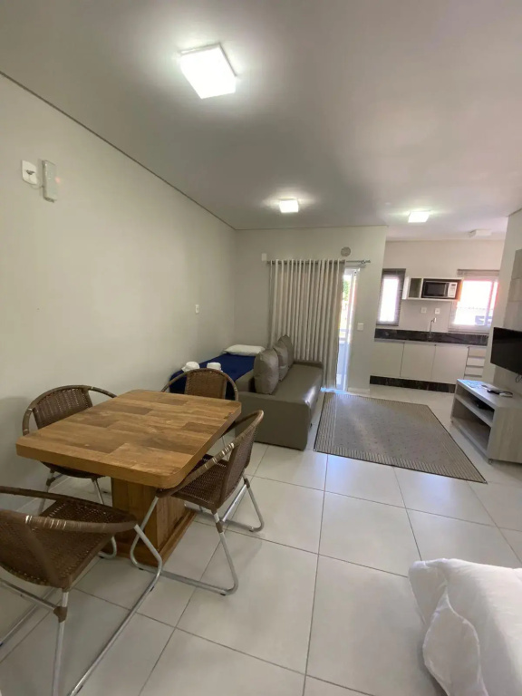 Ingleses Paradise Flat