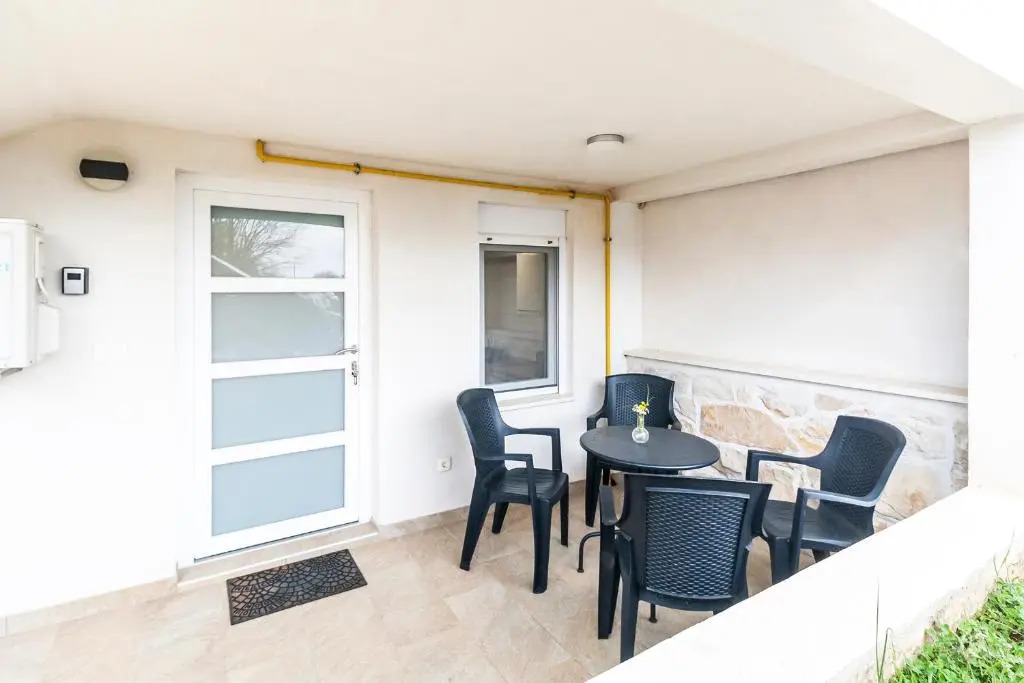 Studio & Apartment The Roots Apartments near Pula, Istria, Croatia