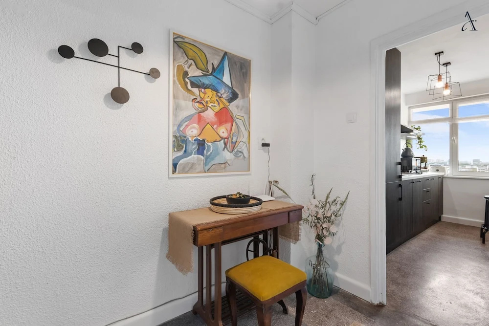 1BDR Apartment Perla Sky