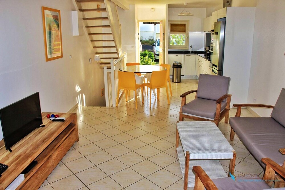 House With 2 Bedrooms in Saint-françois, With Furnished Garden and Wifi - 700 m From the Beach
