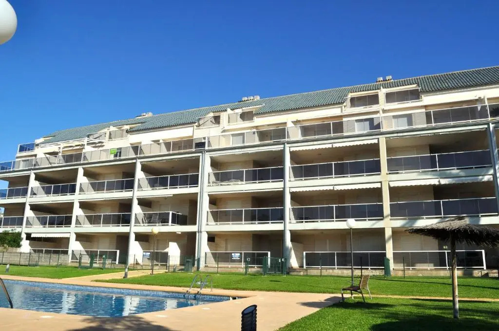 Apartamento Planta Baja a 100 Metros de la Playa