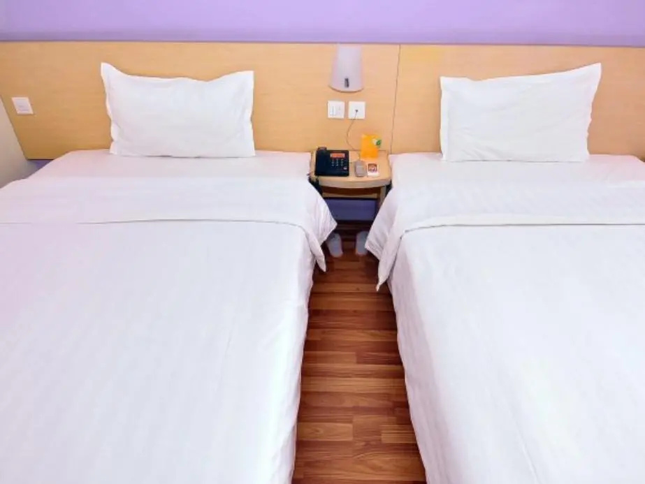 7 Days Inn Jinan West Passenger Depot Branch