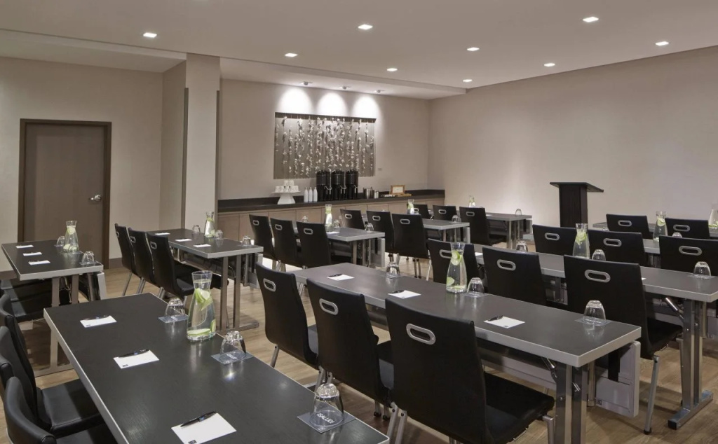 AC Hotel by Marriott Seattle Bellevue/Downtown