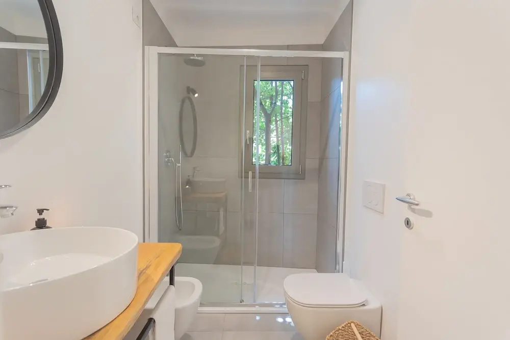 Ginepro & Salvia Apartments in Como by Rent All Como