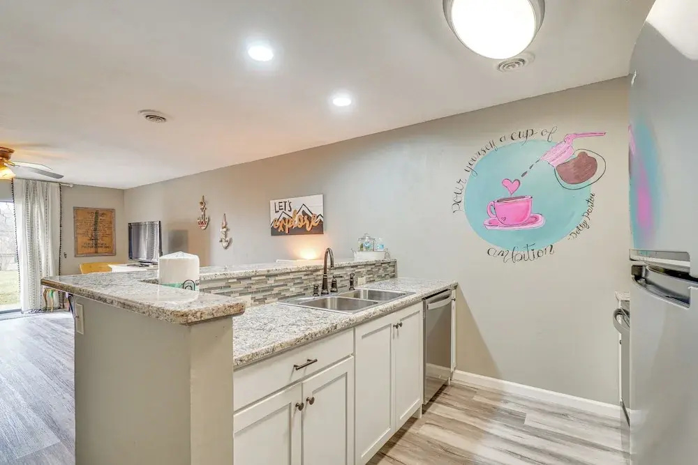 Pet-friendly Crossville Resort Condo: Golf & Swim!