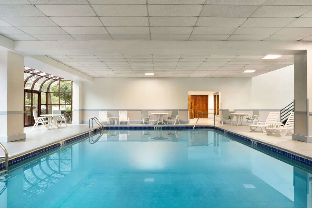 Hampton Inn New York - LaGuardia Airport