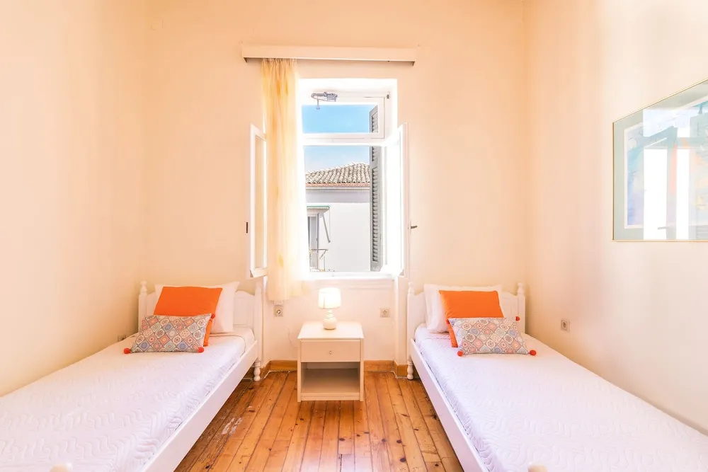 Historic Family Apartment in the Old Town