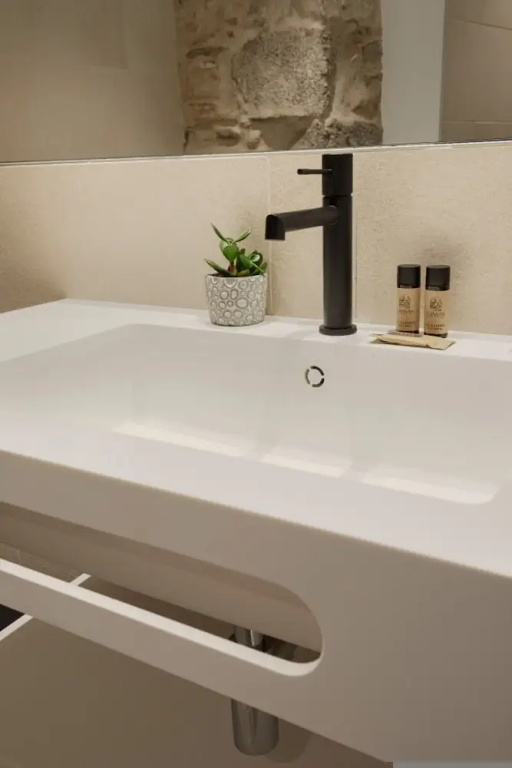 Canvas Apartments & Lofts Girona