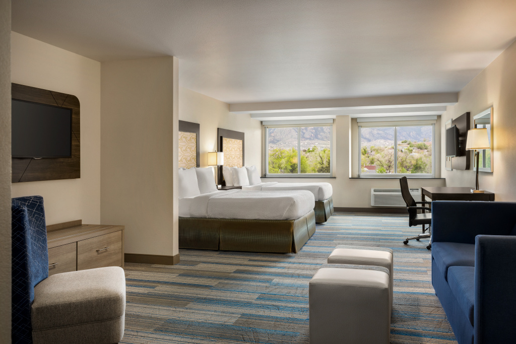 Holiday Inn Express - Colorado Springs - First & Main by IHG