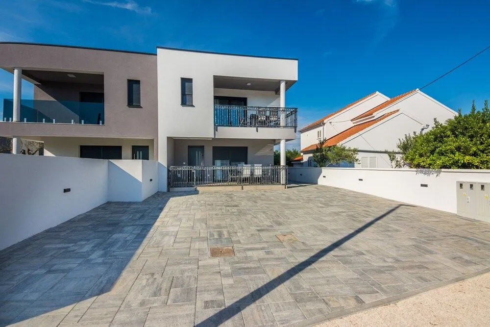 Apartment Spanic 1