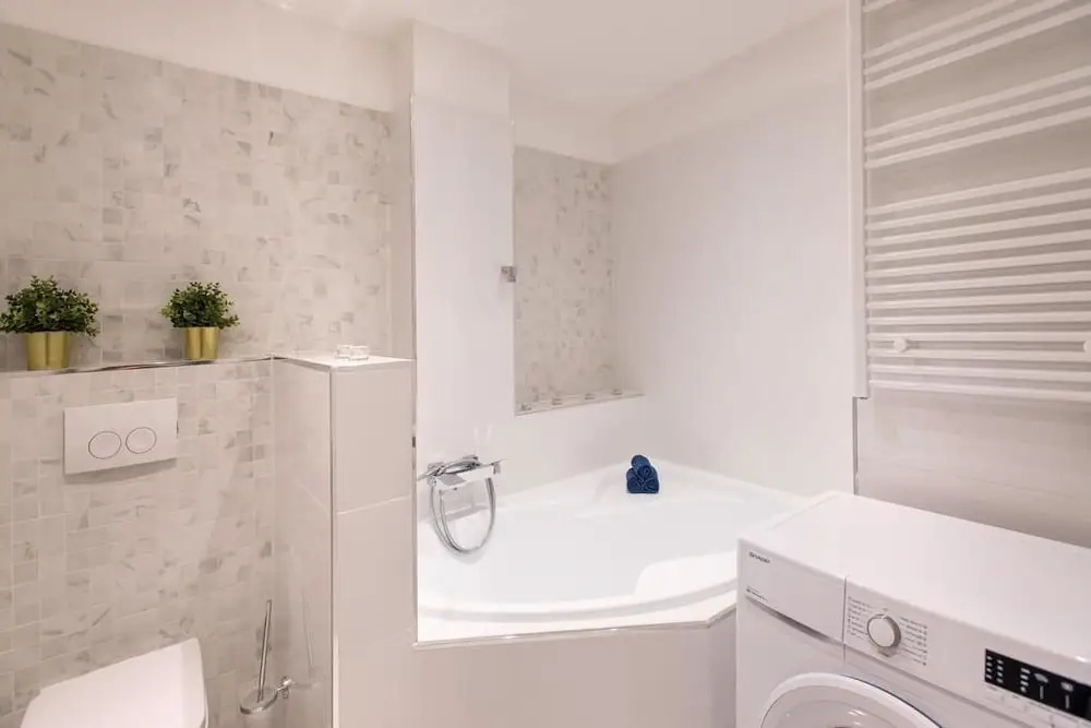 Luxury Home Plus
