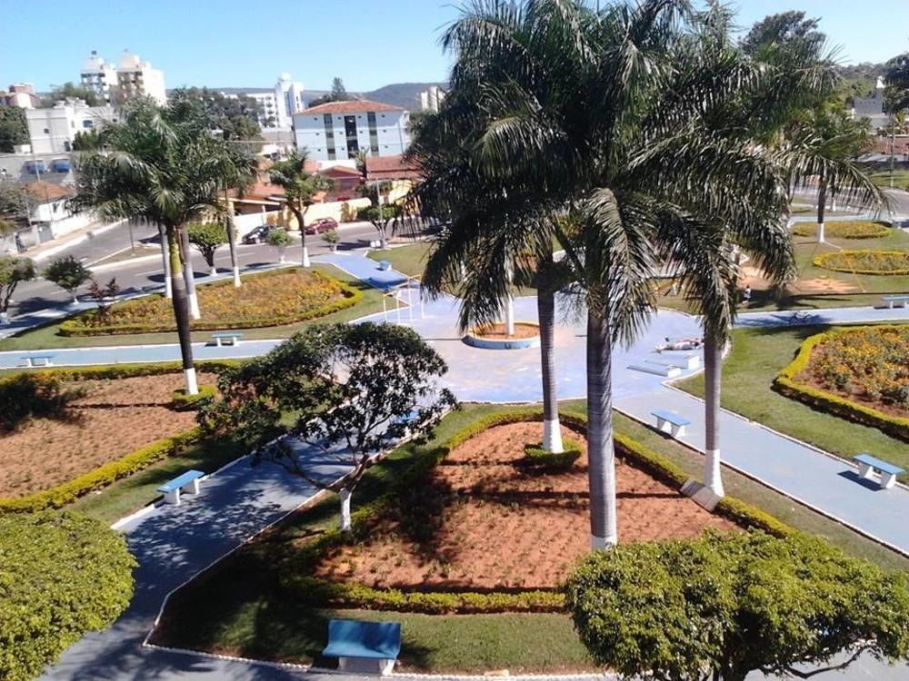 Hotel Imperador Caldas Novas - GO - Facil acesso aos parques aquaticos e polo gastronômico noturno