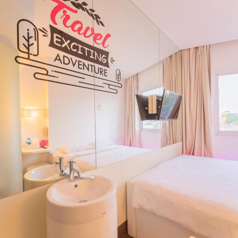 J.Icon Hip Hotel
