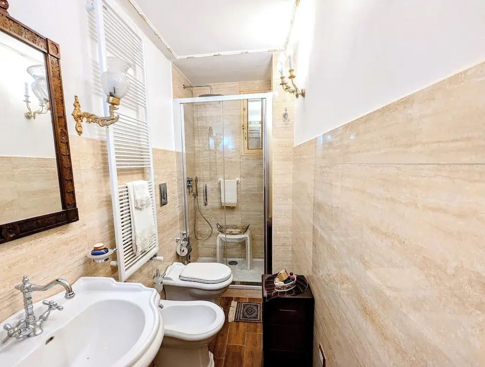 B&B Salerno Royal Suite Central Station