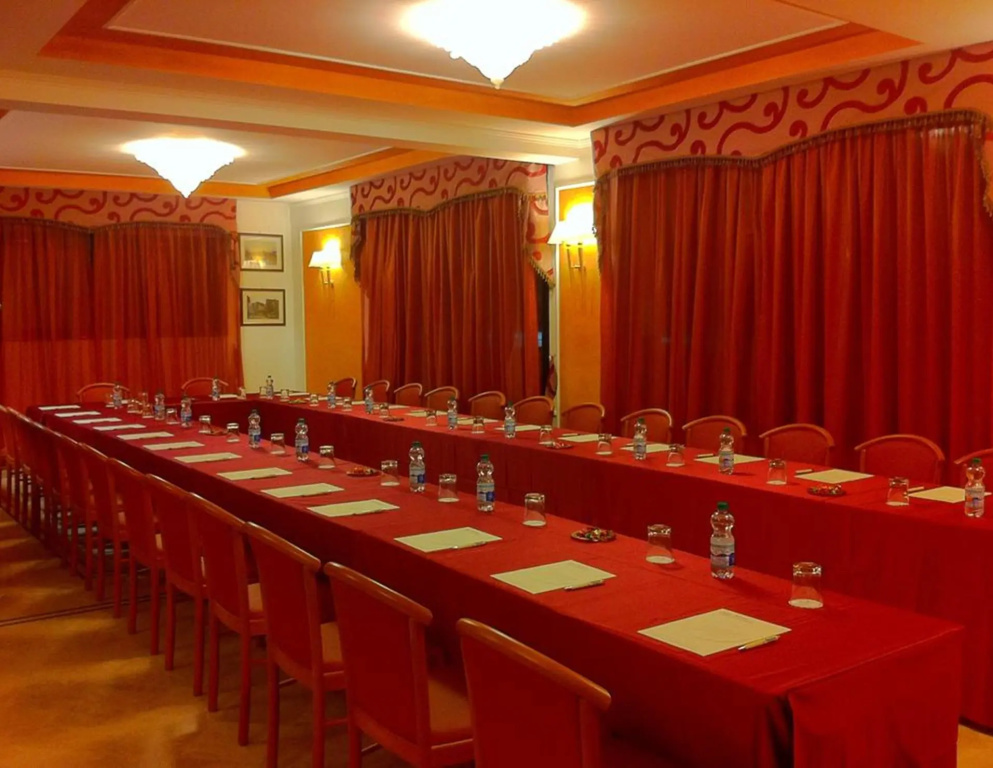 Fashion Hotel