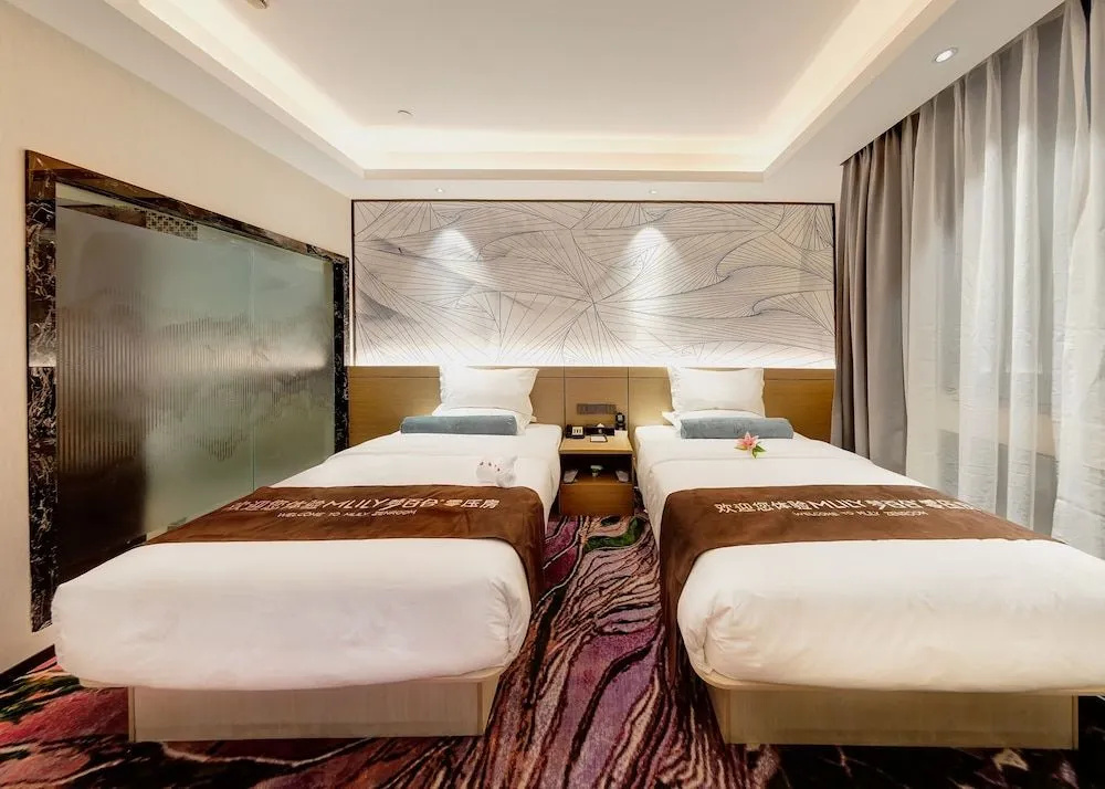 W Kardon Hotel
