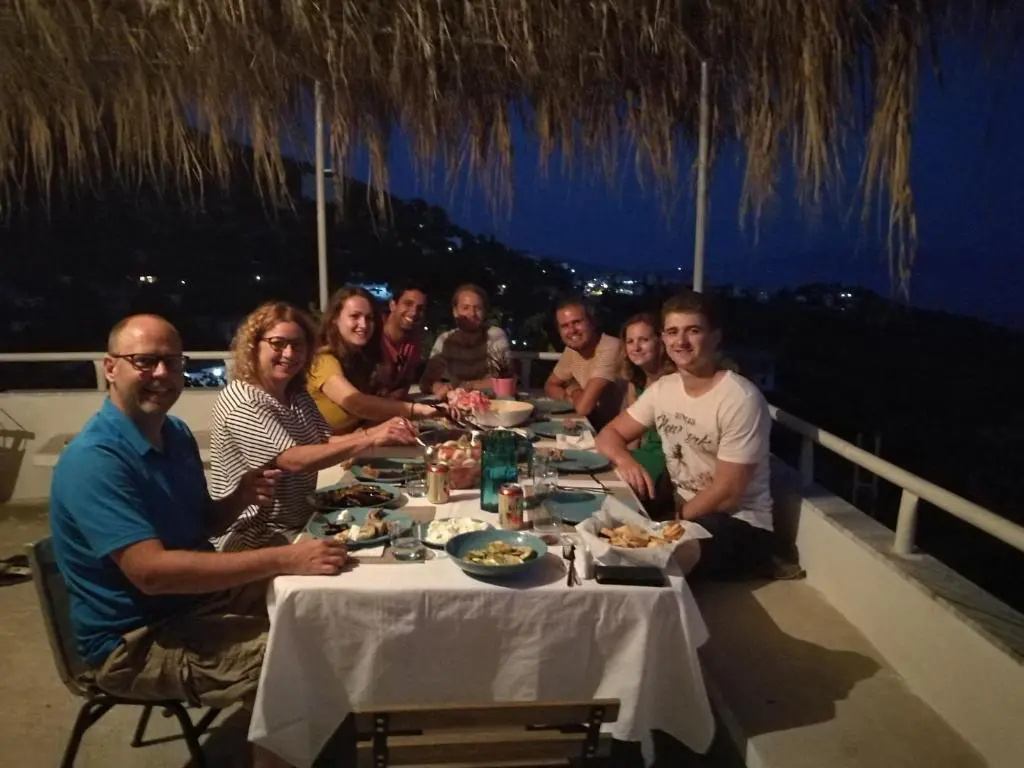 Piqeras Relax Guest House