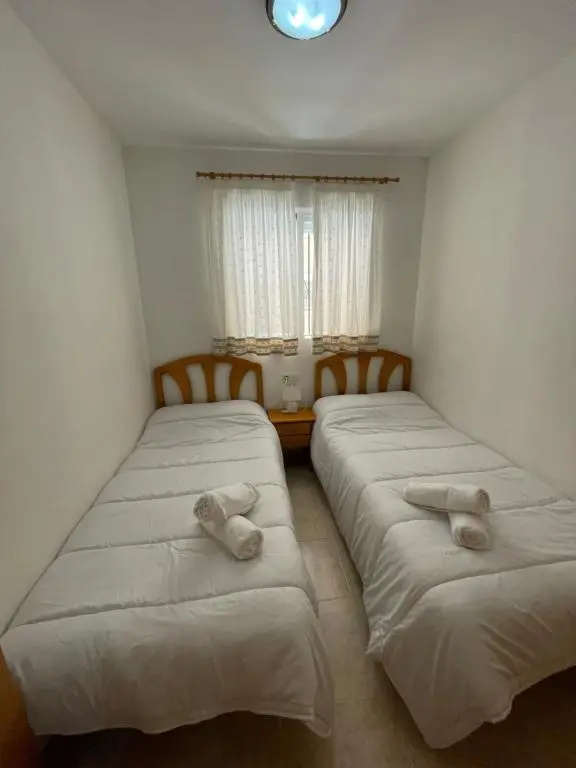 Apartamento Bahía Park II REF. 040