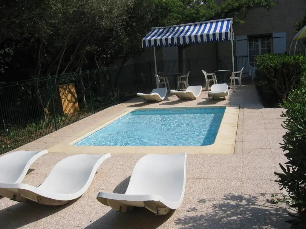Le Petit Manoir Hotel Provence