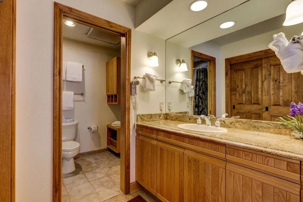 Chateaux DuMont #2716 - 2 Br Condo