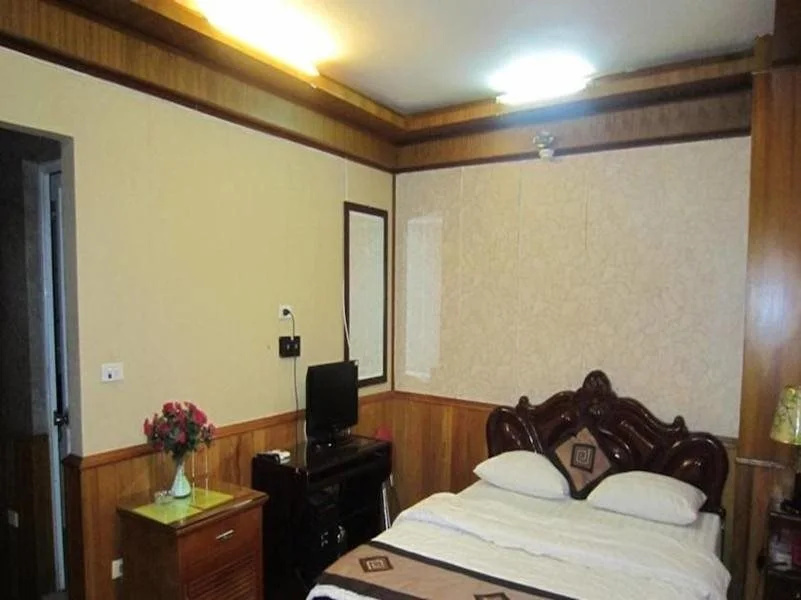 Valentine Hotel - Hong Ha