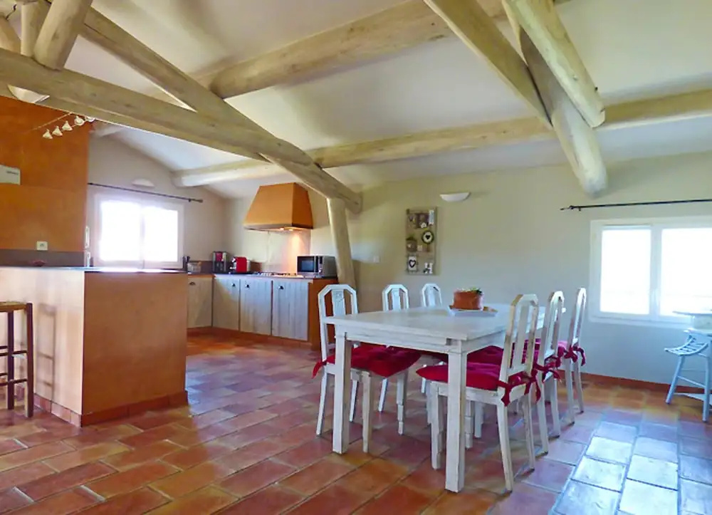 Villa With 4 Bedrooms in Simaine La Rotonde, With Shared Pool, Furnished Garden and Wifi