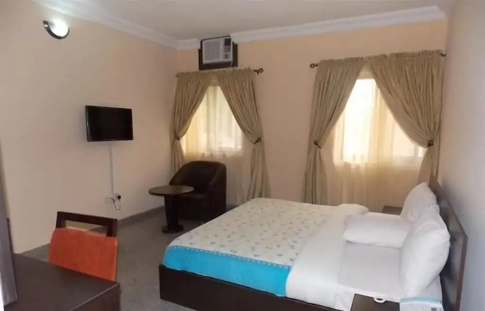 Benac Suites Hotel