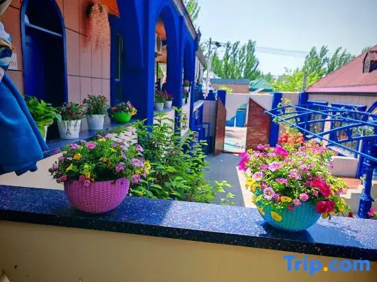 Yining Youjia Laike Homestay