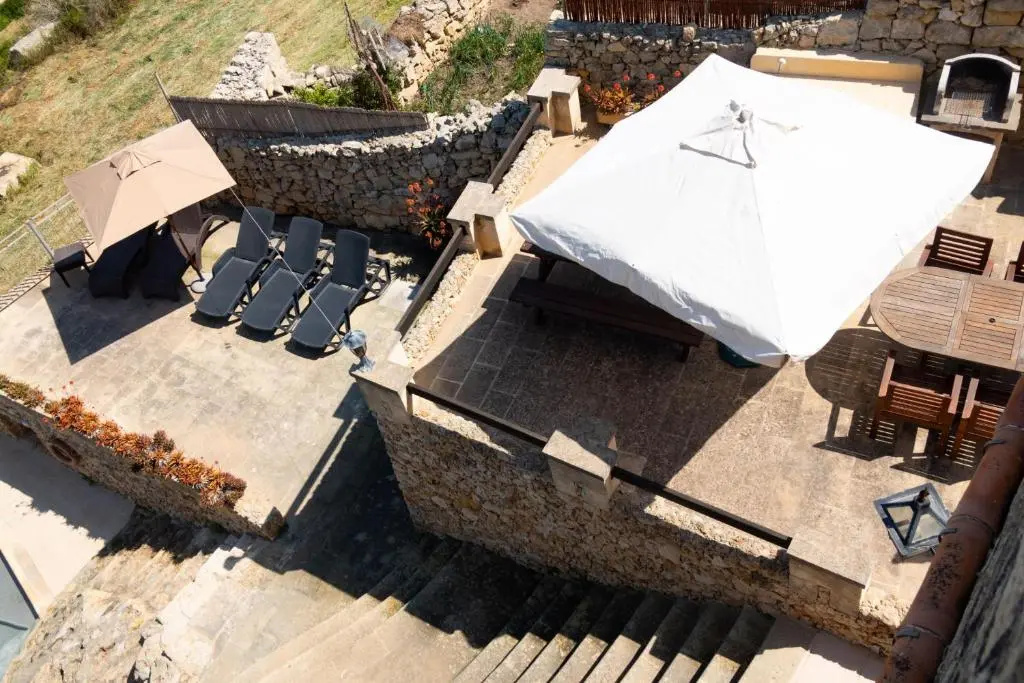 Villeleynah Amazing Gozitan Villa Pool - Happy Rentals