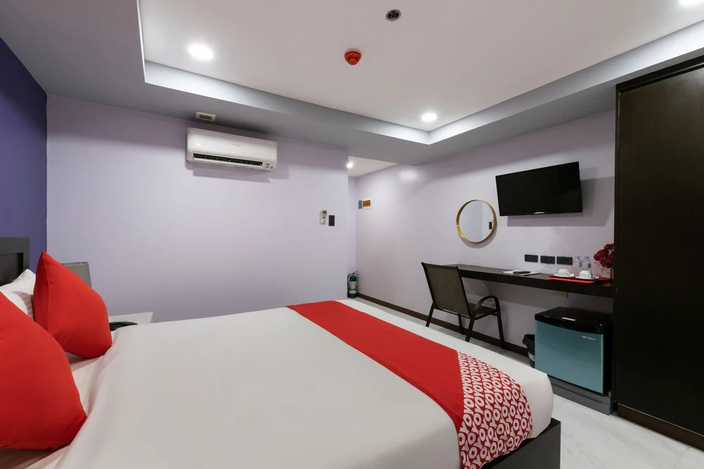 AMORE HOTEL MANILA