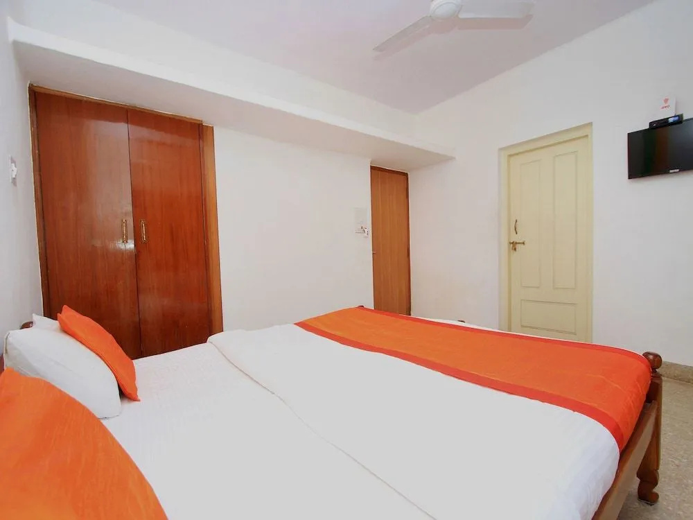 OYO 10757 Trippers Stay