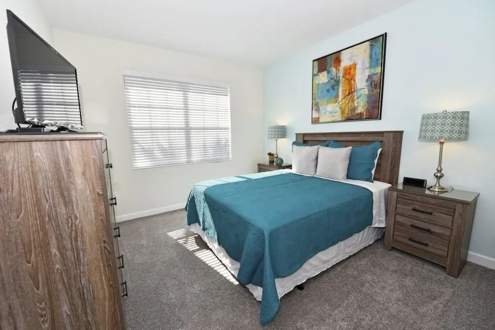 5488 Solterra House 5 Bedroom by Florida Star