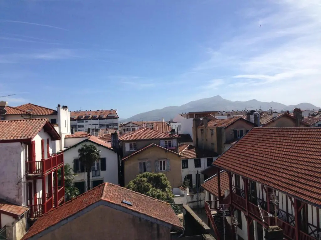 Appt 5pers Centre St Jean de Luz - Calme - Grande Plage à 2mn - Balcon