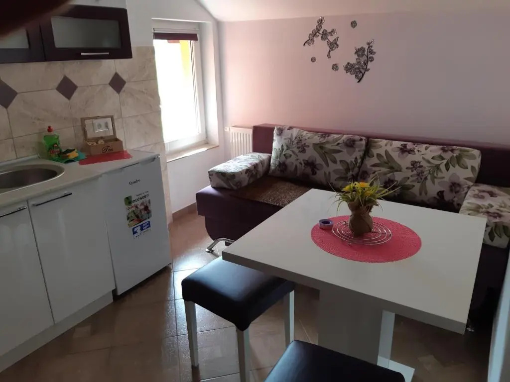 Apartments and rooms with parking space Vranovaca, Plitvice - 17461