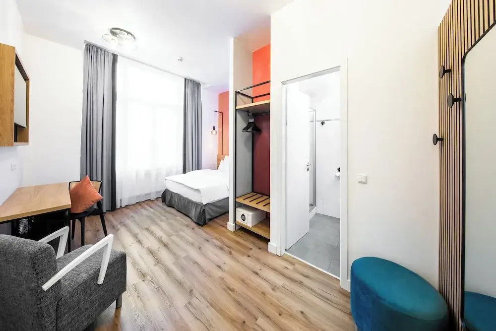 Mitart Hotel