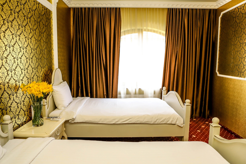 Leo Palace Hotel