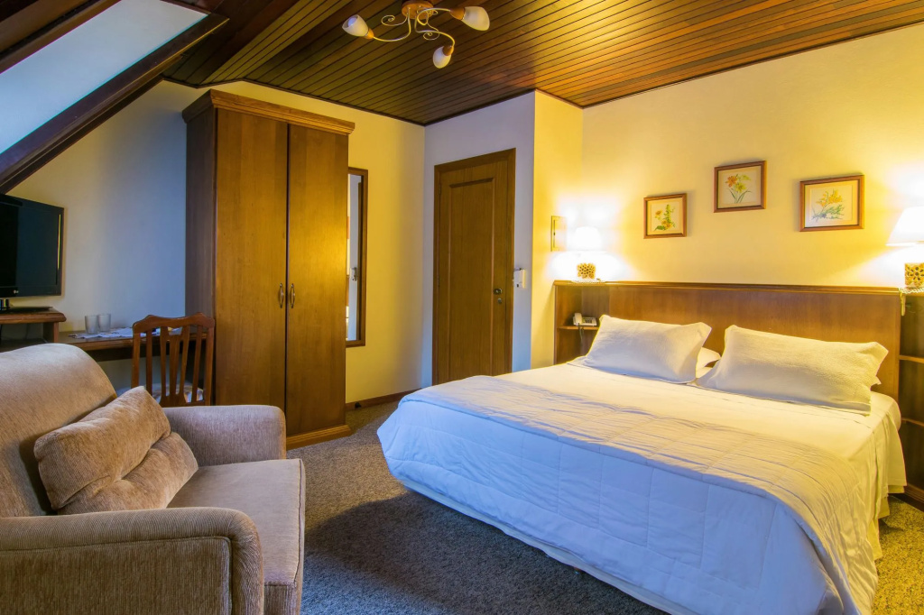 Hotel Azaleia
